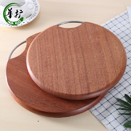 Hanging cutting board