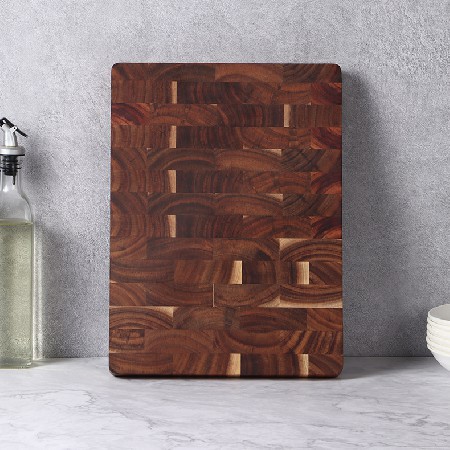 Acacia cutting board