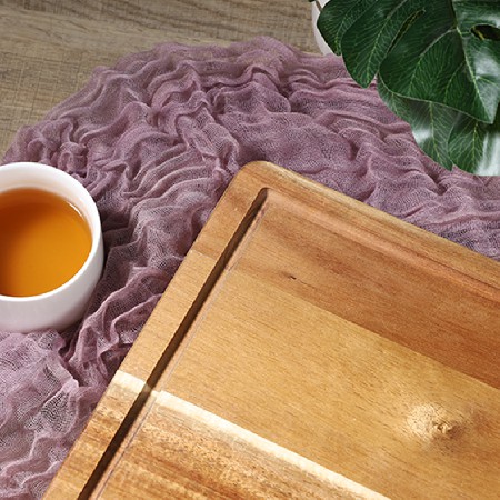 Acacia cutting board