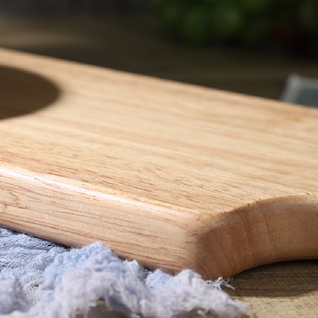 Rubber cutting board