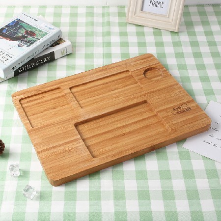 Bamboo pallet cutting board for storage