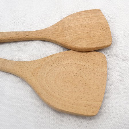 Beech shovel