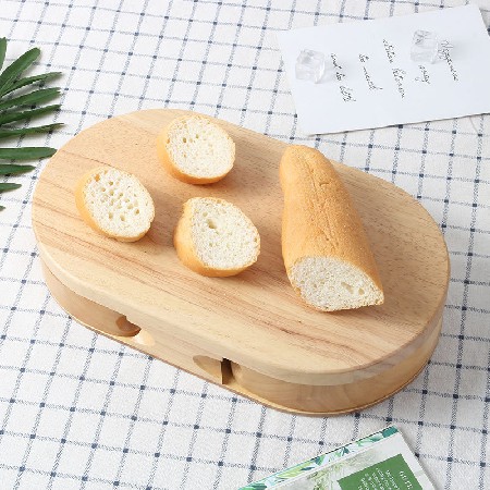 Cheese knife storage