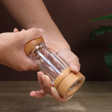 Pepper grinder