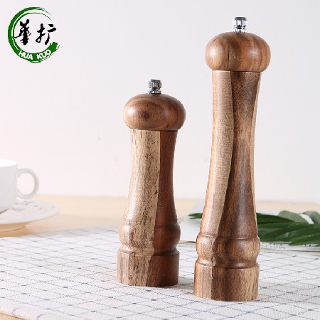 Pepper grinder