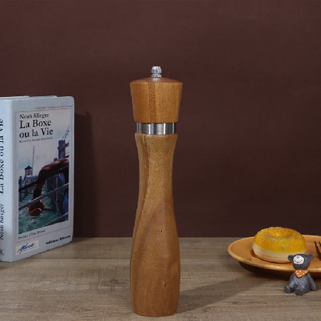 Rubber wood pepper mill