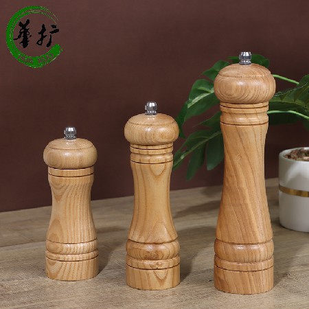 Oak pepper mill